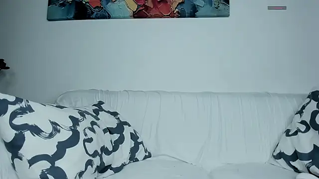 Snapshot of blueberry______ chatting on February 2026 05:48:02 AM blueberry online show from February 2026 05:48:02 AM