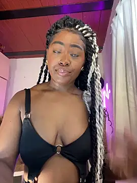 Cynthia es online show from April 2026 04:21:01 PM