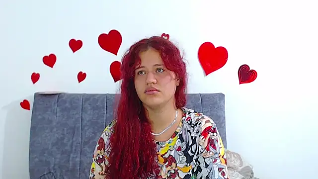 hottie couplee online show from June 2026 12:50:01 AM