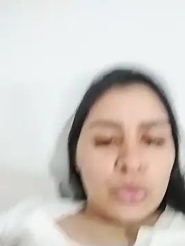 latina prohibida online show from March 2026 07:40:02 PM