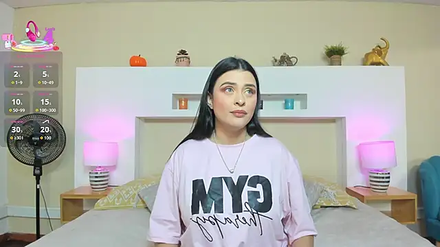 AnikaRomanoff  online show from December 2025 11:25:02 AM