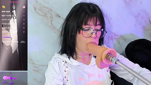 sofia shadow  online show from March 2026 03:23:01 AM