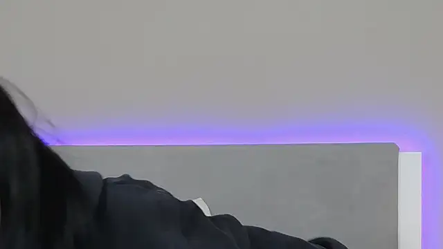 Snapshot of RachaelMils chatting on March 2026 03:54:02 AM RachaelMils online show from March 2026 03:54:02 AM