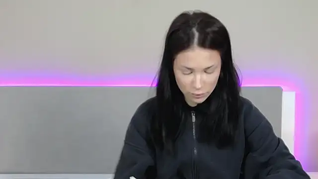 Snapshot of RachaelMils chatting on March 2026 03:54:01 AM RachaelMils online show from March 2026 03:54:01 AM