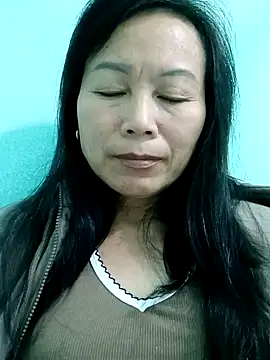 Lili-123k online show from December 2025 11:56:02 PM