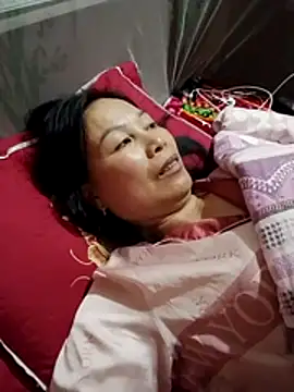 Lili-123k online show from March 2026 06:14:02 PM