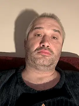 Snapshot of Olomoucak1982 chatting on April 2026 06:13:02 PM Olomoucak1982 online show from April 2026 06:13:02 PM