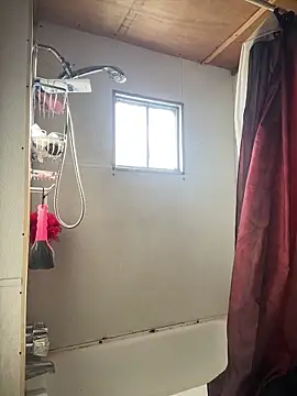 Imnotabatman45 online show from March 2026 11:26:02 PM