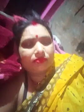 Your-shreya143 online show from April 2026 07:40:02 PM