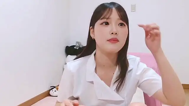 mashiro-desu online show from December 2025 04:30:02 AM