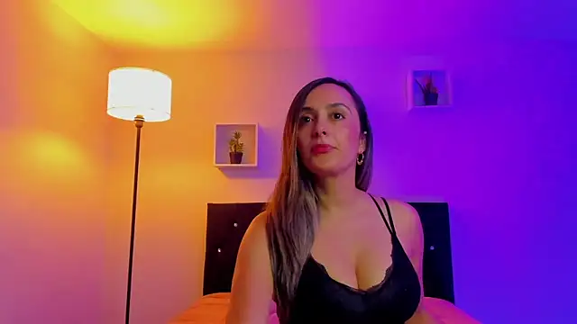 Victoria Rose  online show from June 2026 08:35:01 PM
