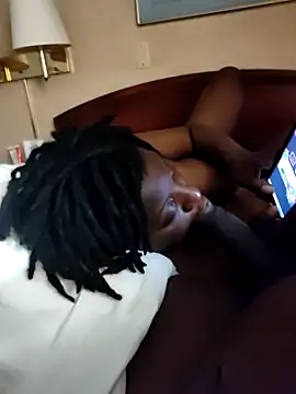 Snapshot of esirdrops3 chatting on October 2025 09:40:01 AM esirdrops3 online show from October 2025 09:40:01 AM