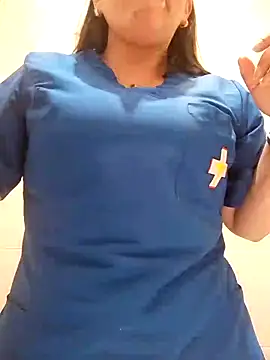 Valeria montana  online show from February 2026 06:41:01 PM