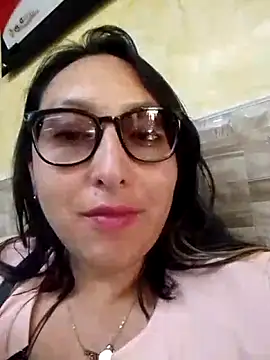 Valeria montana  online show from May 2026 08:24:01 PM
