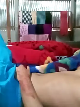 Snapshot of naughtygirl96 chatting on April 2026 04:57:01 AM naughtygirl96 online show from April 2026 04:57:01 AM