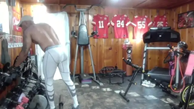 Snapshot of Black-Silver-Fox chatting on April 2026 07:59:02 PM Black-Silver-Fox online show from April 2026 07:59:02 PM