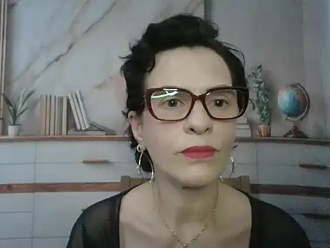 Snapshot of Luna-Hot0802 chatting on December 2025 12:22:02 PM Luna-Hot0802 online show from December 2025 12:22:02 PM