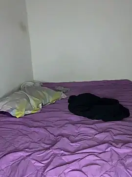 Jennmyller  online show from April 2026 01:12:02 PM