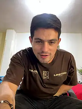 williamsmiiths16 online show from January 2026 12:58:02 AM