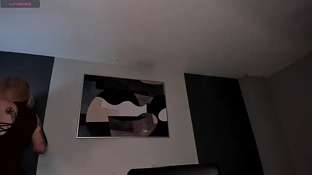 Snapshot of MadisonKane chatting on November 2025 11:07:01 AM MadisonKane online show from November 2025 11:07:01 AM