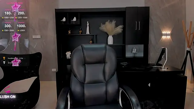 ChloeManson online show from December 2024 11:39:01 PM