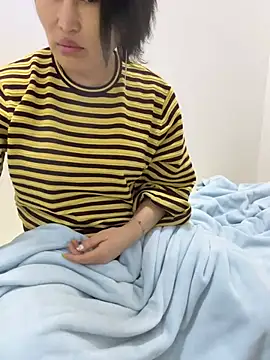 luckybaby666999 online show from May 2026 04:40:02 AM