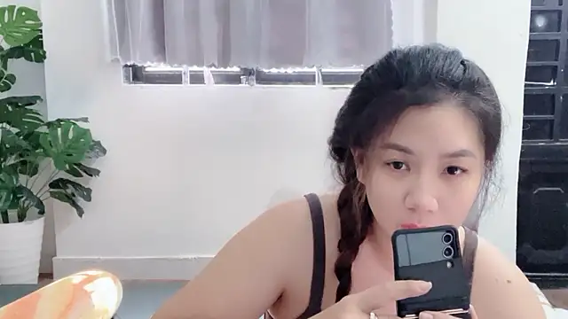 Snapshot of Ni-Ni_2K chatting on March 2026 01:49:03 AM Ni-Ni 2K online show from March 2026 01:49:03 AM