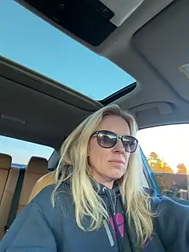 sinfulsara online show from February 2026 10:39:01 PM