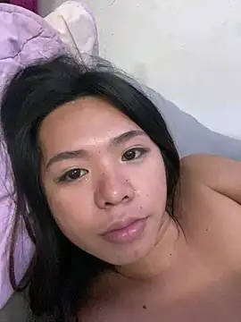 voganmarie online show from April 2026 09:39:33 PM