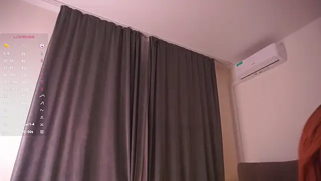 JackquelineMayson online show from June 2026 06:45:02 PM