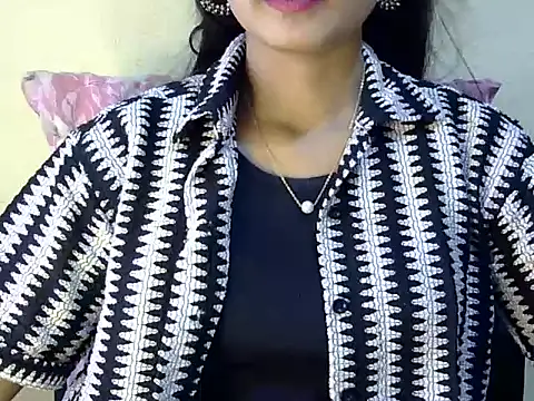 Snapshot of Shab_M chatting on April 2026 06:11:02 AM Shab M online show from April 2026 06:11:02 AM