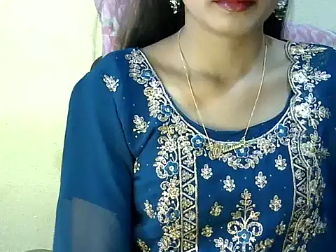 Snapshot of Shab_M chatting on April 2026 10:20:02 AM Shab M online show from April 2026 10:20:02 AM