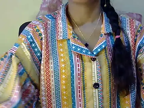 Snapshot of Shab_M chatting on May 2026 06:33:02 AM Shab M online show from May 2026 06:33:02 AM
