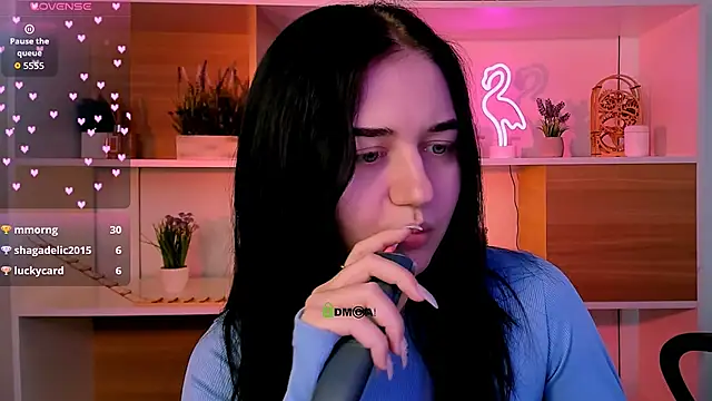 Snapshot of diara_ti chatting on December 2025 09:58:01 AM diara ti online show from December 2025 09:58:01 AM