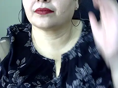 Snapshot of Soniya_Sha chatting on March 2026 07:24:01 AM Soniya Sha online show from March 2026 07:24:01 AM