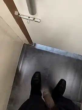 Snapshot of boyfromMum_bai chatting on April 2026 07:20:01 AM boyfromMum bai online show from April 2026 07:20:01 AM