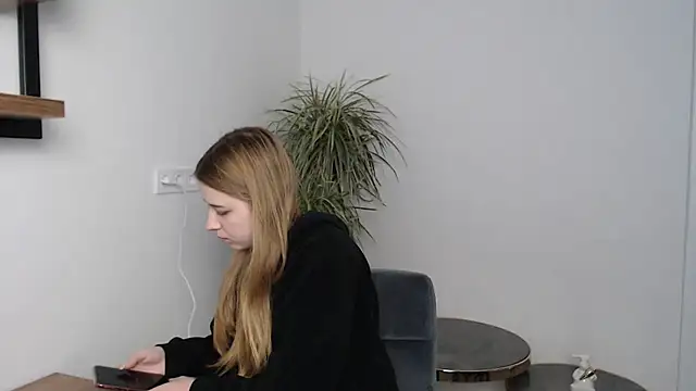 SweetBellaa  online show from December 2025 11:38:02 AM