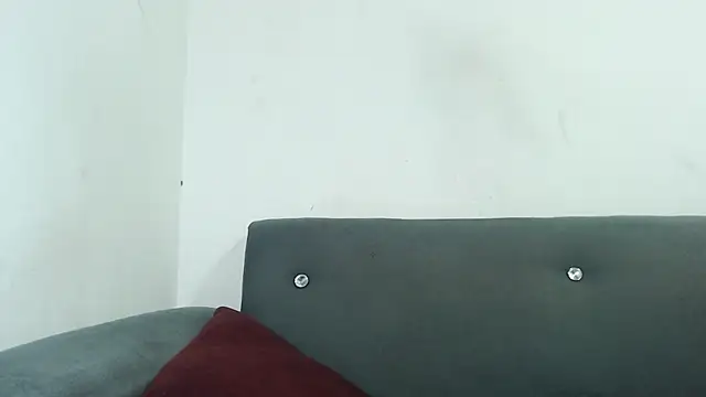 Seank Noszka online show from February 2026 07:18:01 PM