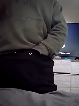 iLOVETRAY96 online show from February 2026 07:34:02 PM