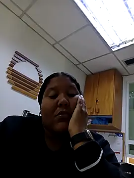 Snapshot of VaneandRossy chatting on March 2026 03:59:02 PM VaneandRossy online show from March 2026 03:59:02 PM