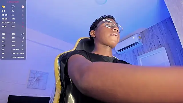 Snapshot of teylor_lovee chatting on March 2026 09:10:02 PM teylor lovee online show from March 2026 09:10:02 PM