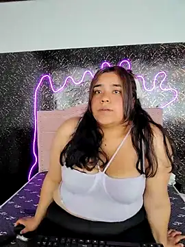 Snapshot of Evasex- chatting on December 2025 08:06:02 PM Evasex- online show from December 2025 08:06:02 PM