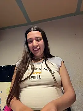 Snapshot of Alix_Rousses21 chatting on January 2026 05:33:02 AM Alix Rousses21 online show from January 2026 05:33:02 AM