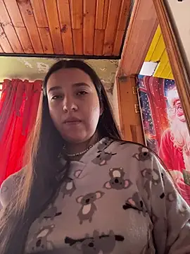 Snapshot of Alix_Rousses21 chatting on January 2026 05:37:01 PM Alix Rousses21 online show from January 2026 05:37:01 PM