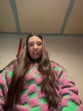 Snapshot of Alix_Rousses21 chatting on January 2026 03:42:02 AM Alix Rousses21 online show from January 2026 03:42:02 AM