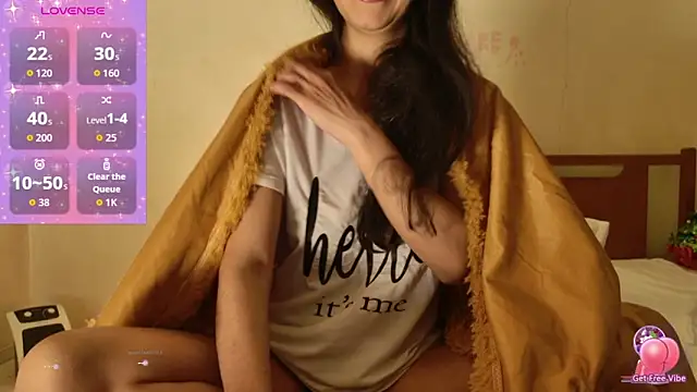 MoonLipsON- online show from January 2026 11:40:02 PM