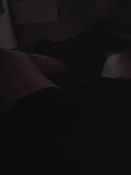 Snapshot of CharlyyX chatting on December 2025 01:25:01 AM CharlyyX online show from December 2025 01:25:01 AM