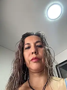 sandrafarrely online show from March 2026 07:35:01 PM