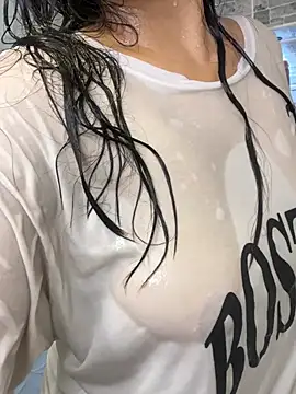 victoria   moon online show from January 2026 07:08:02 PM