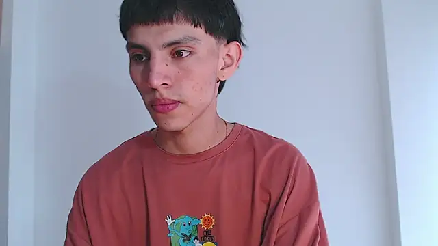 andrew courtzz online show from December 2025 08:50:02 PM